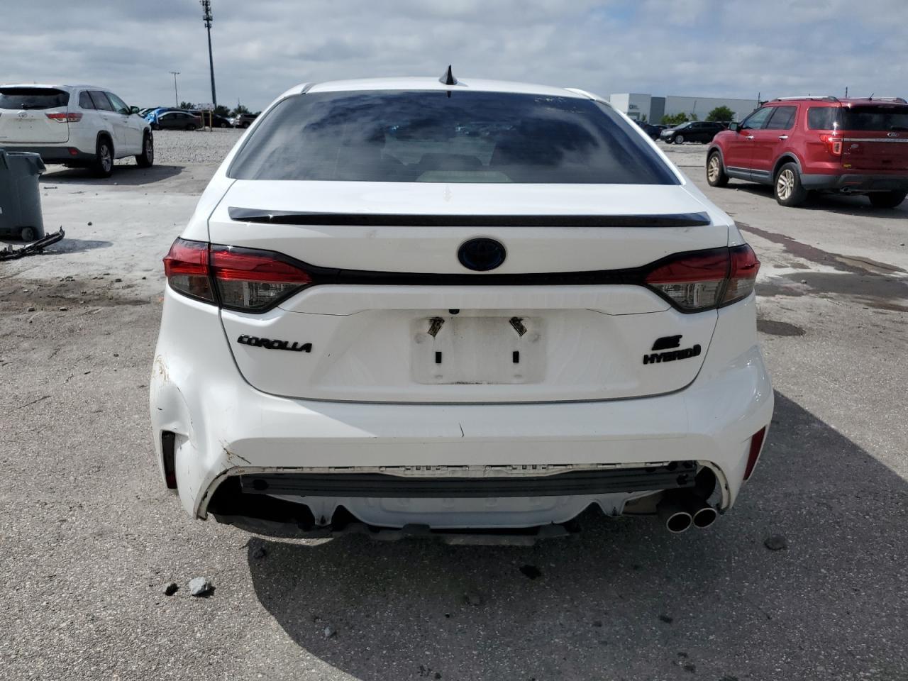 2024 TOYOTA COROLLA