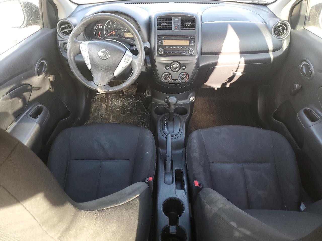 2017 NISSAN VERSA