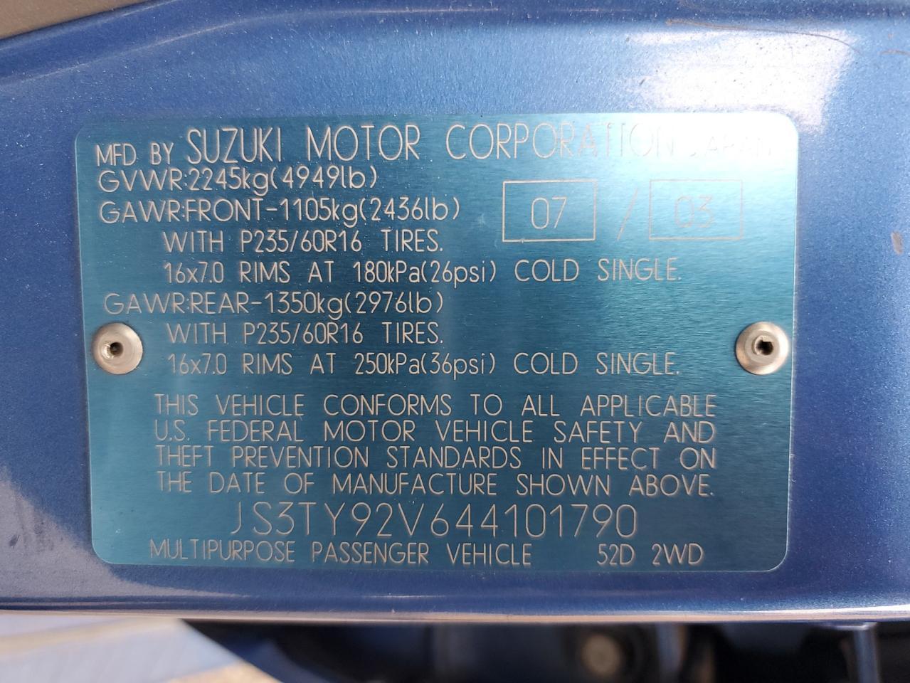 2004 SUZUKI Xl-7