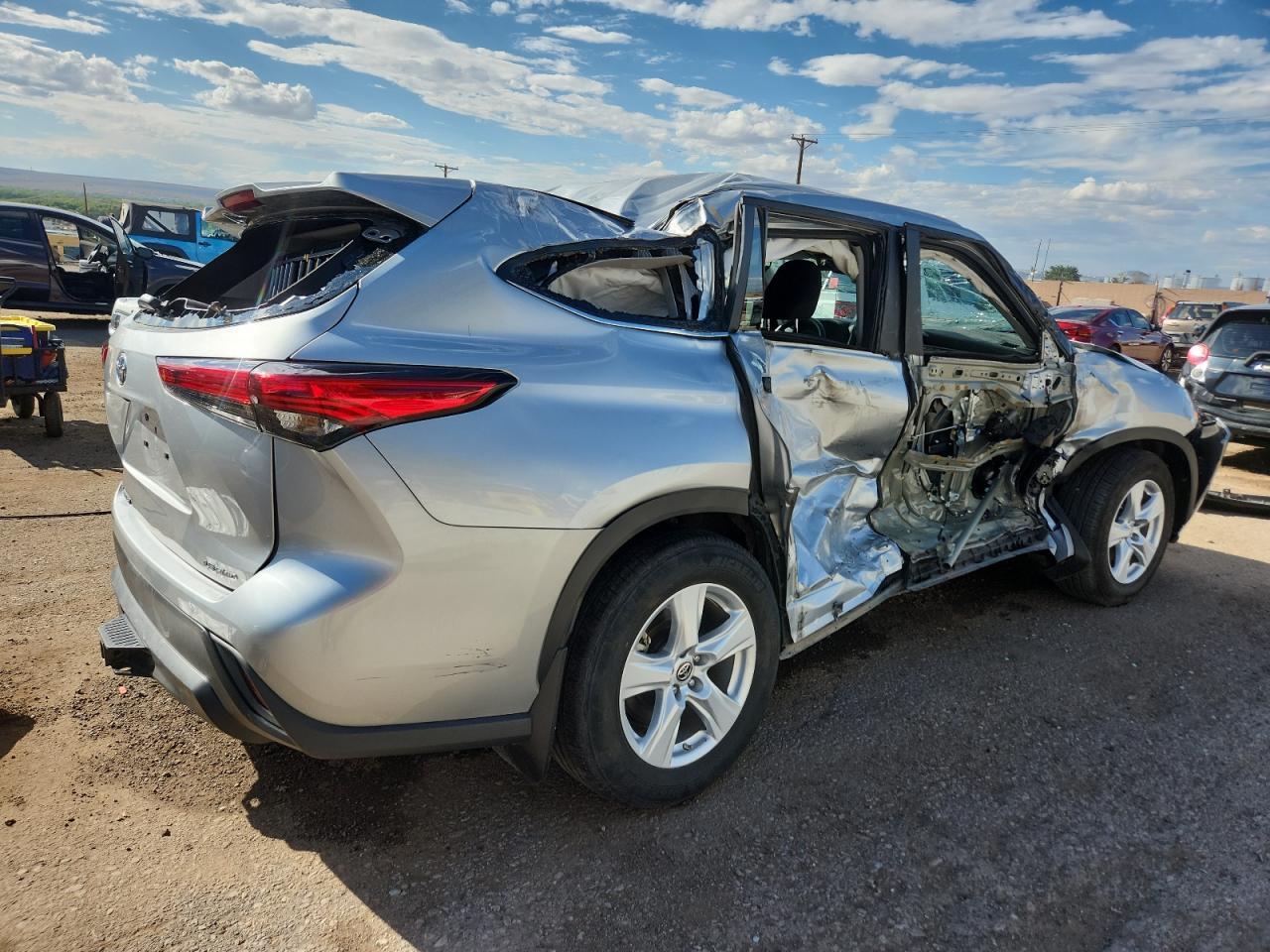 2023 TOYOTA HIGHLANDER