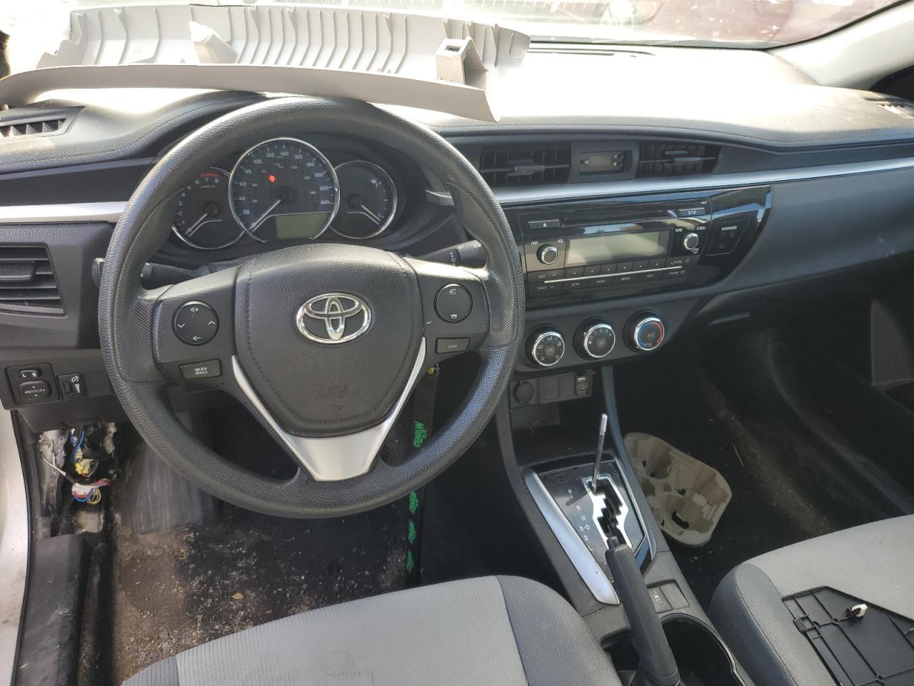 2015 TOYOTA COROLLA