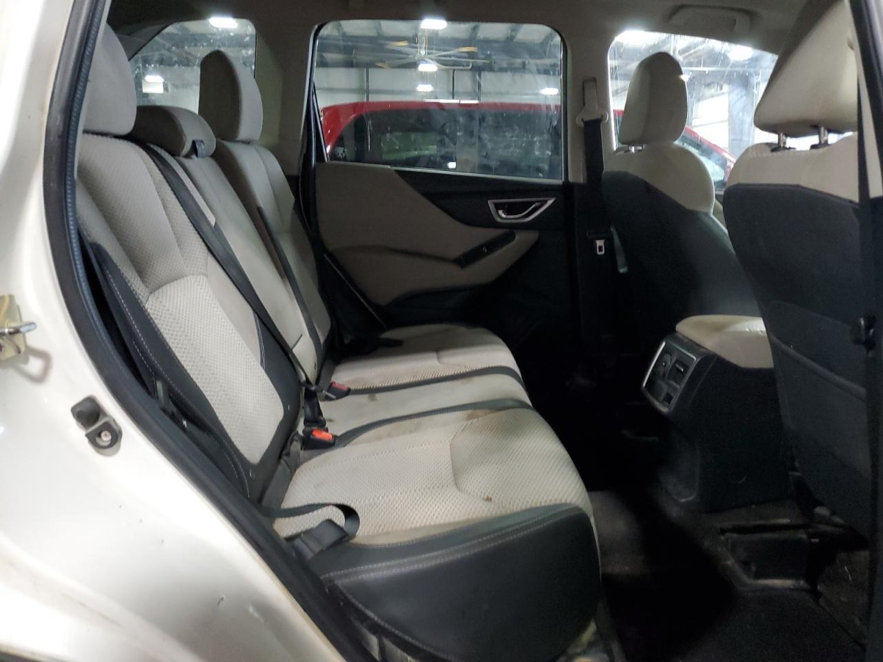 2019 SUBARU FORESTER
