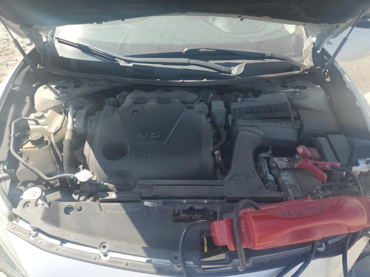 2017 NISSAN Maxima