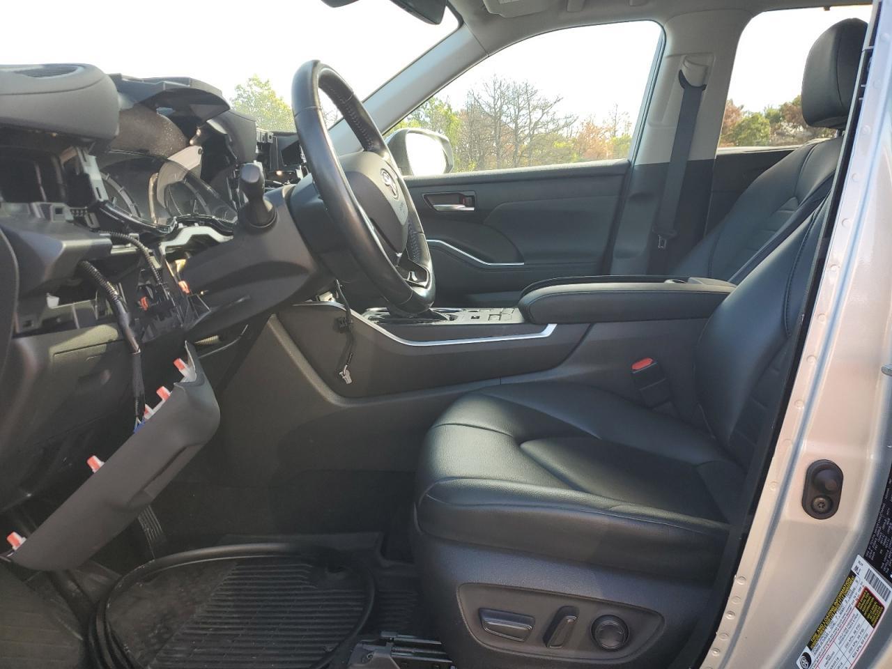 2021 TOYOTA HIGHLANDER