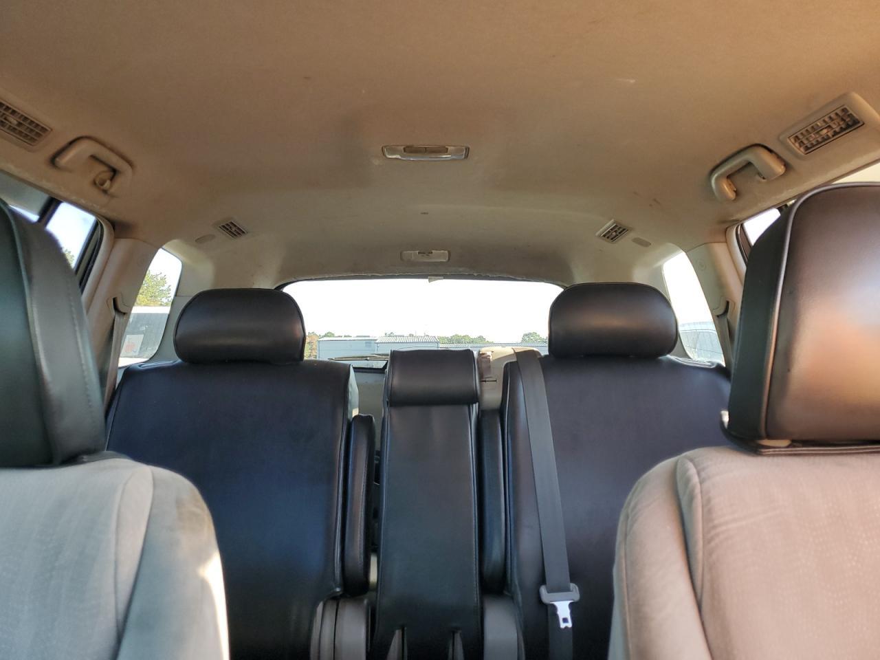2010 TOYOTA HIGHLANDER