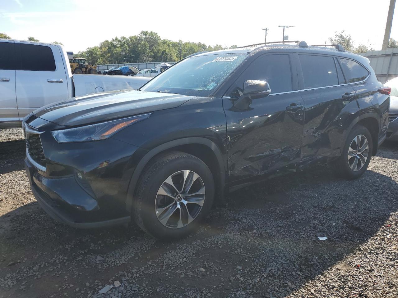 2024 TOYOTA HIGHLANDER