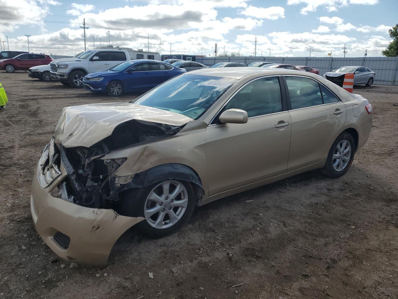 2010 TOYOTA CAMRY