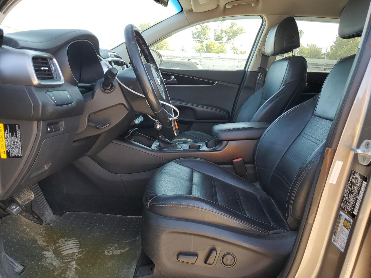 2017 KIA SORENTO