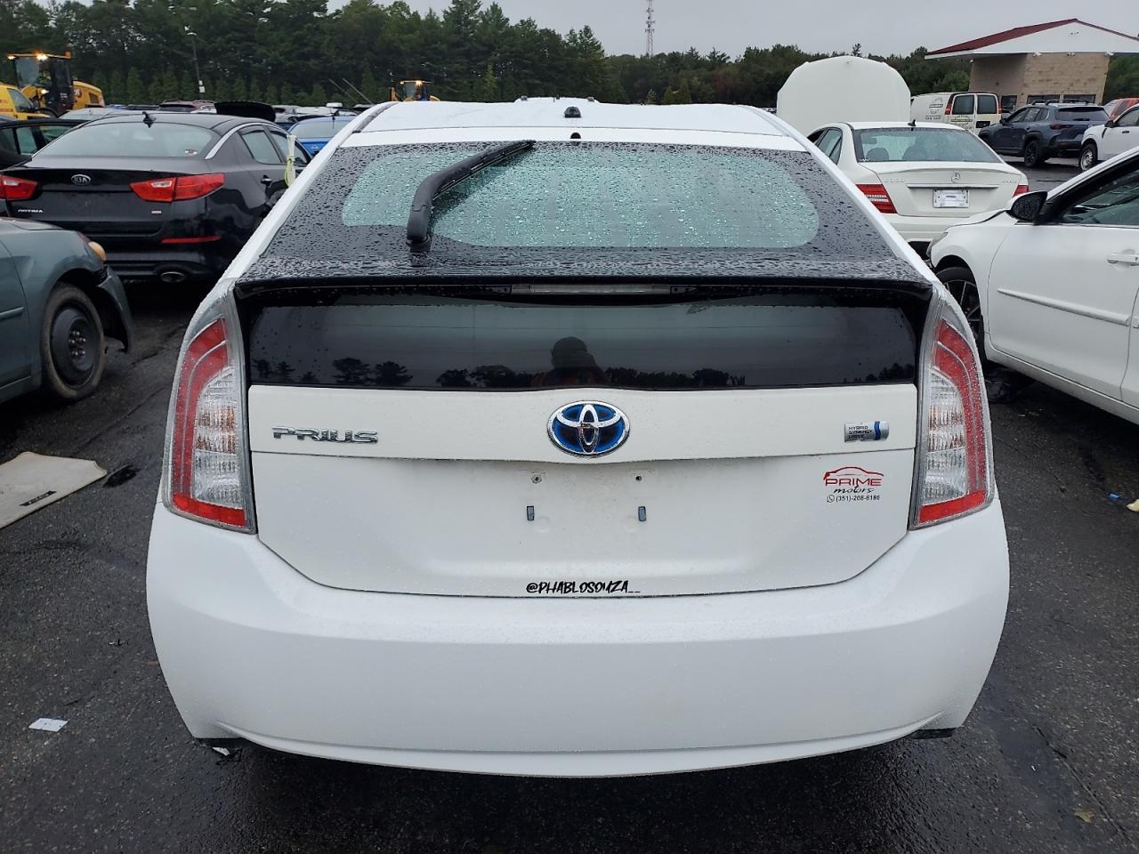 2014 TOYOTA PRIUS