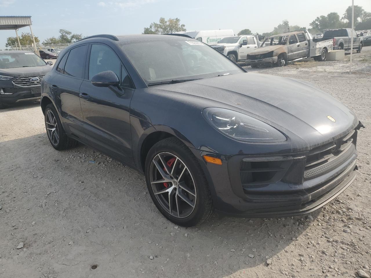 2023 PORSCHE Macan
