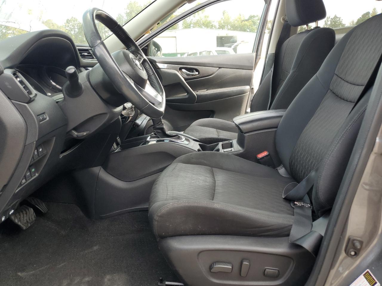 2017 NISSAN ROGUE