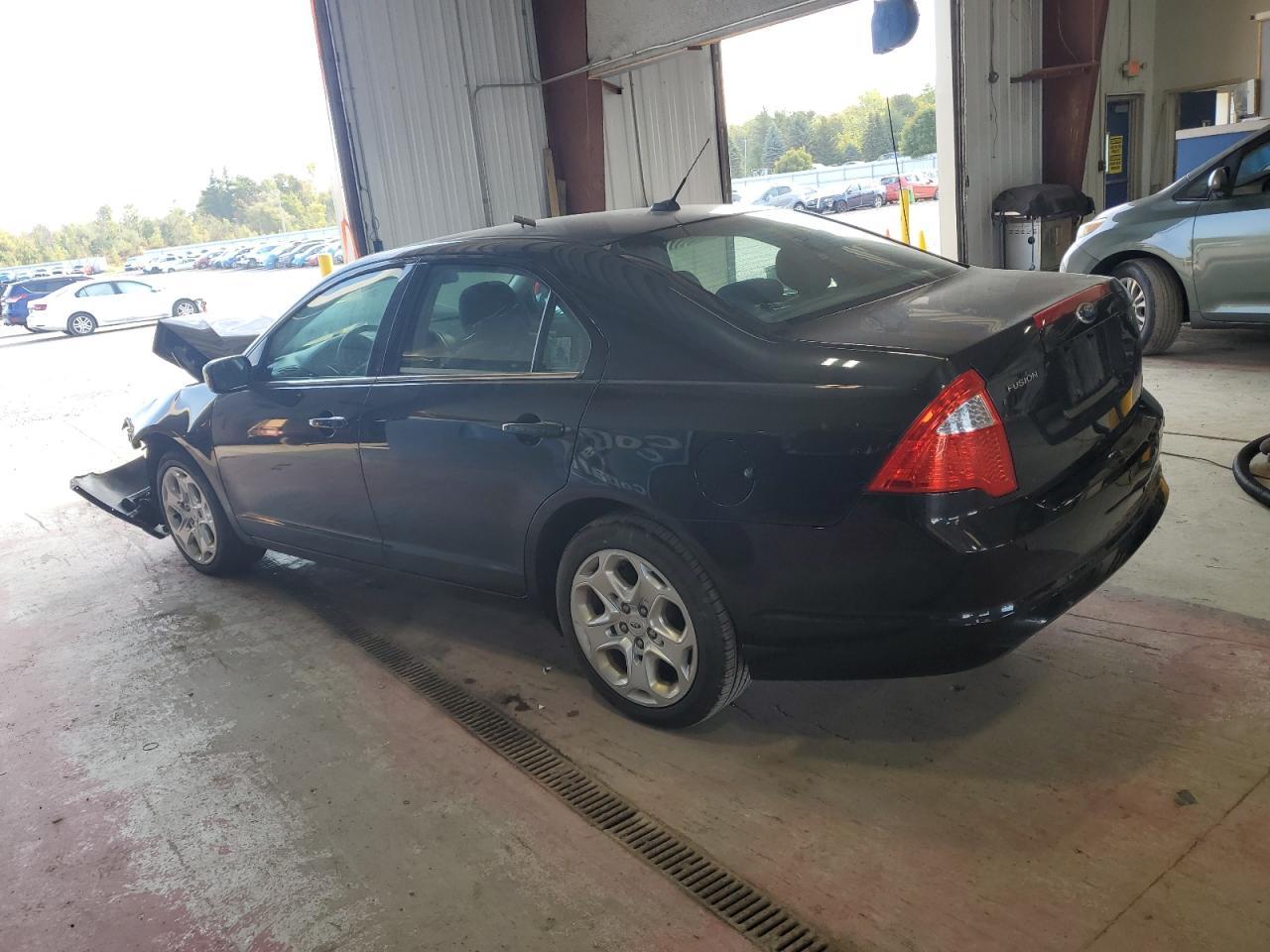 2011 FORD FUSION