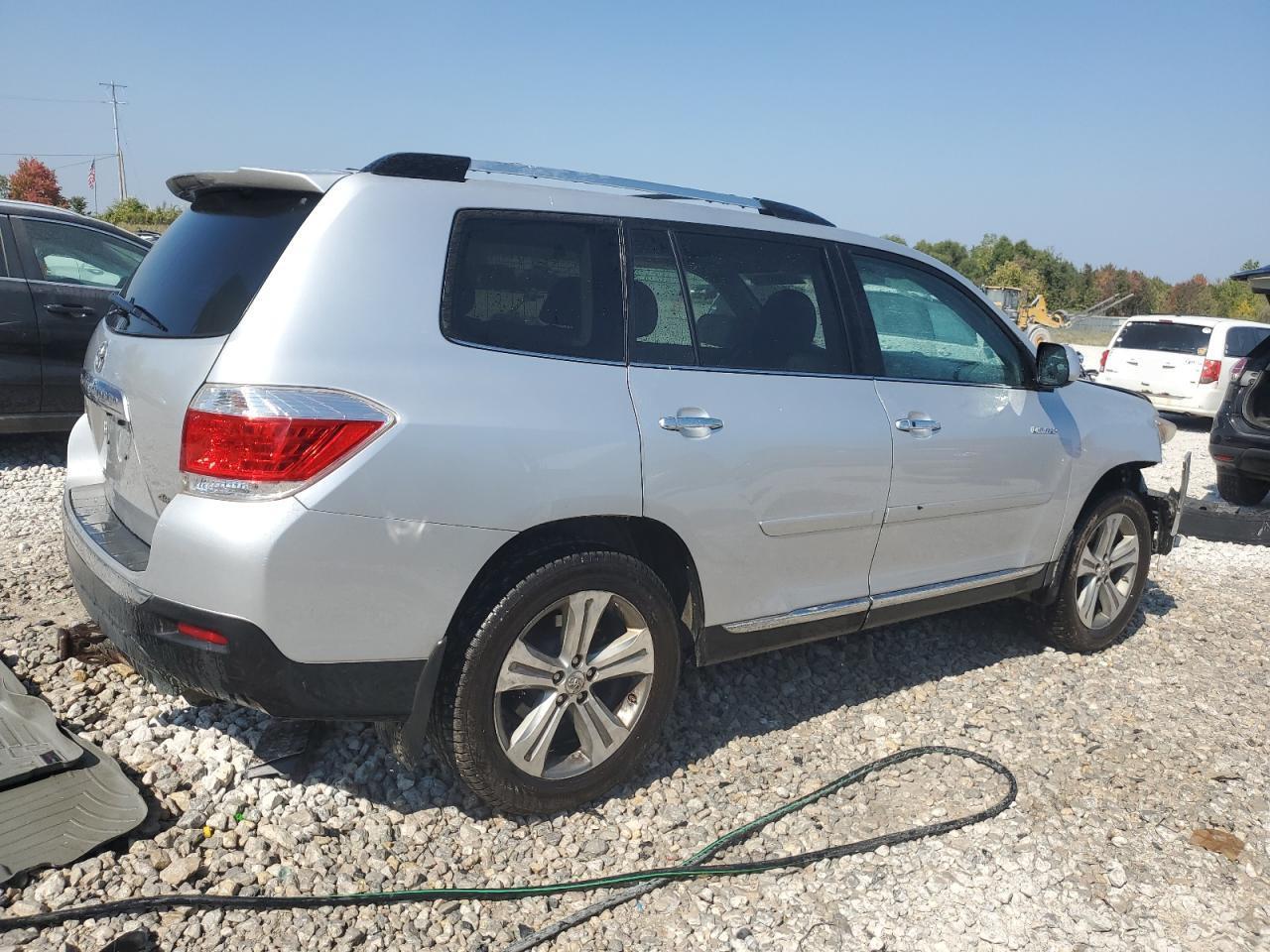 2012 TOYOTA HIGHLANDER