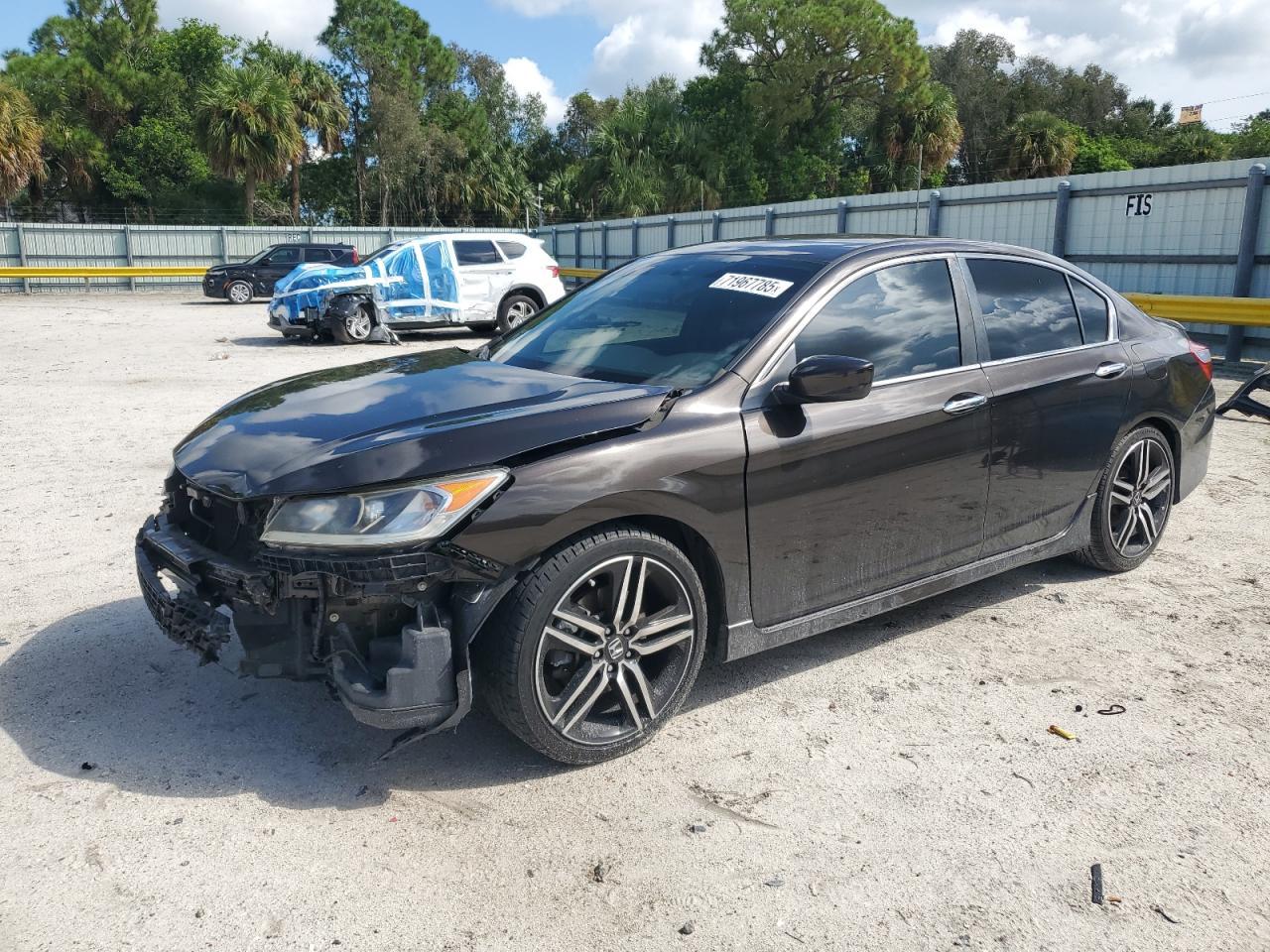 2017 HONDA ACCORD