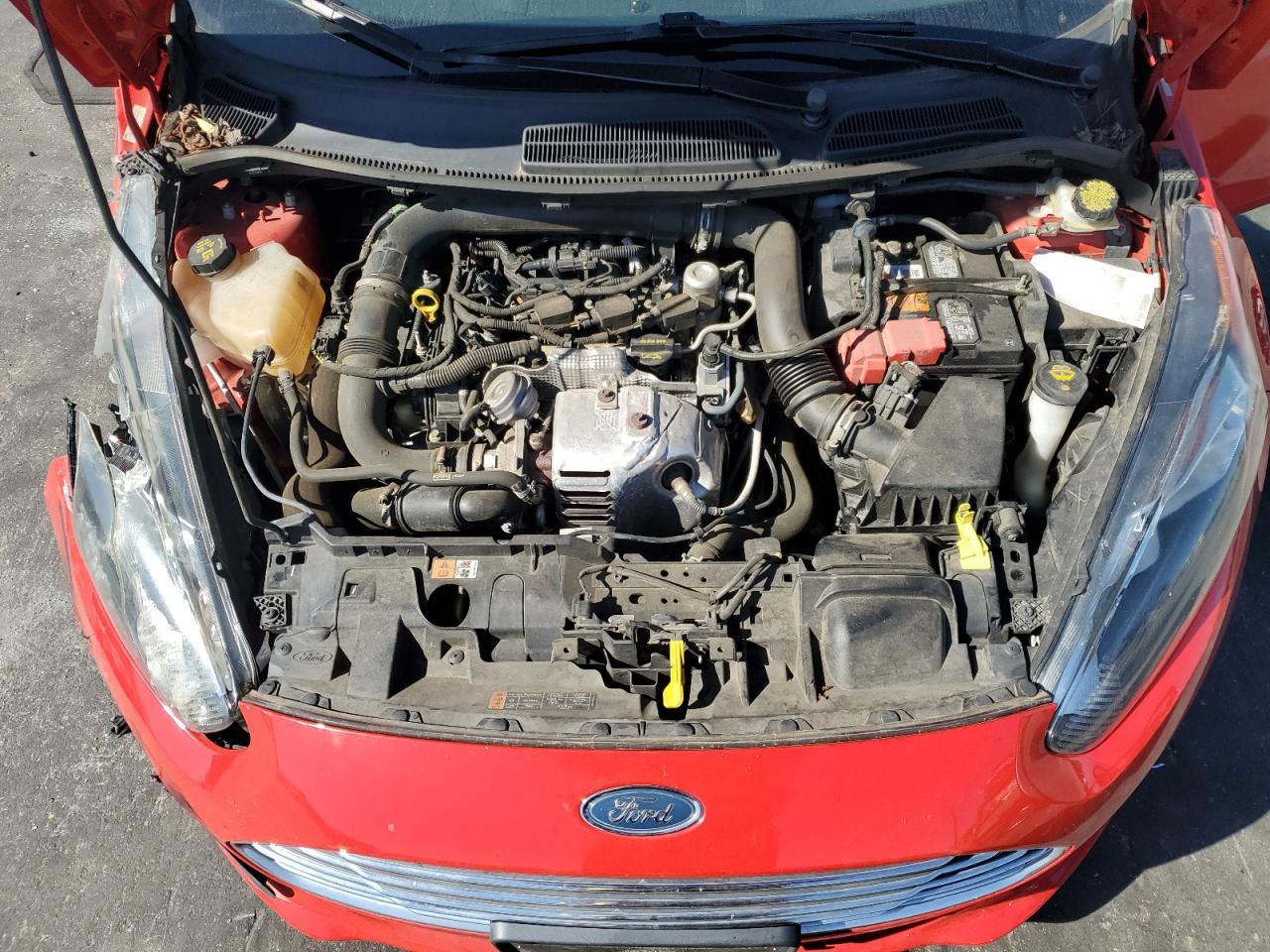 2015 FORD Fiesta