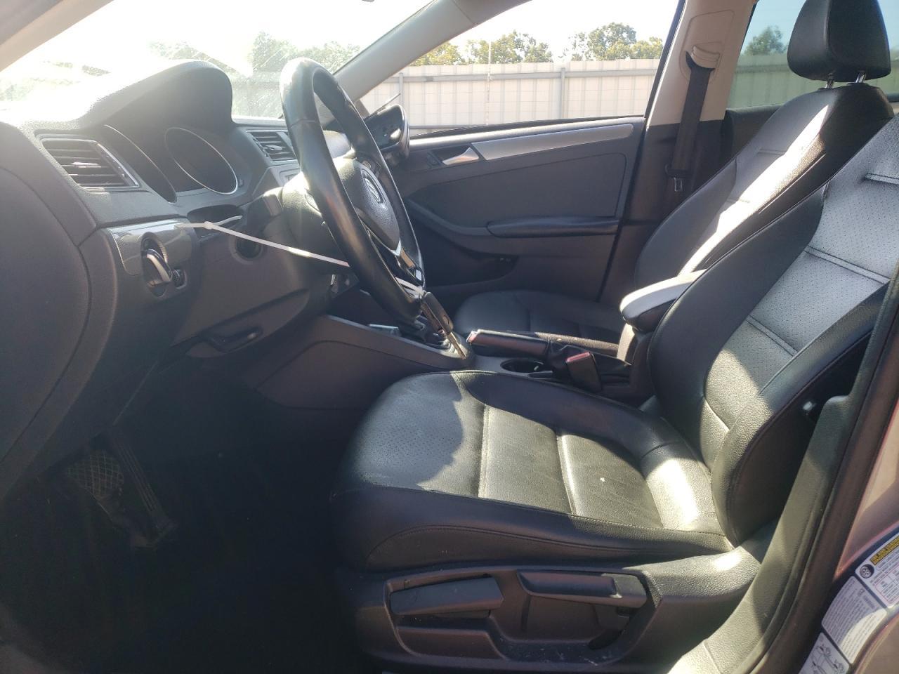 2015 VOLKSWAGEN JETTA