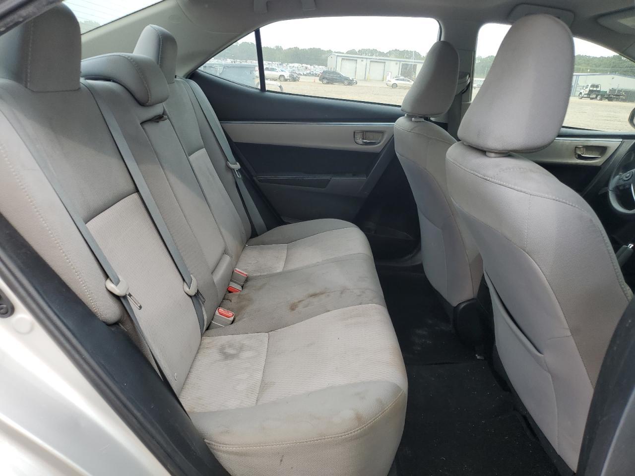 2015 TOYOTA COROLLA