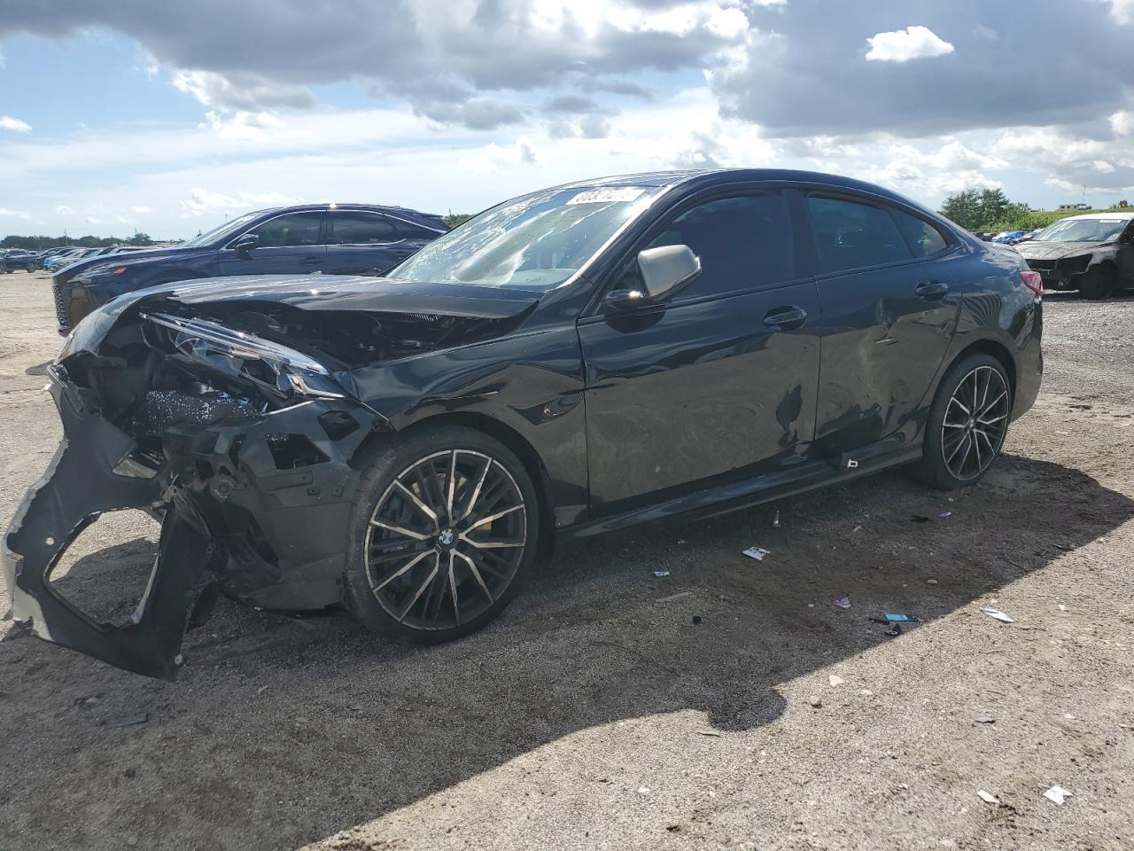 2024 BMW M235i