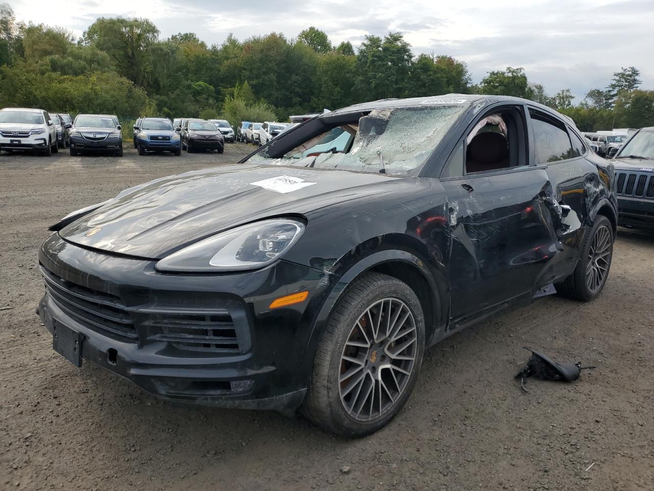 2021 PORSCHE CAYENNE
