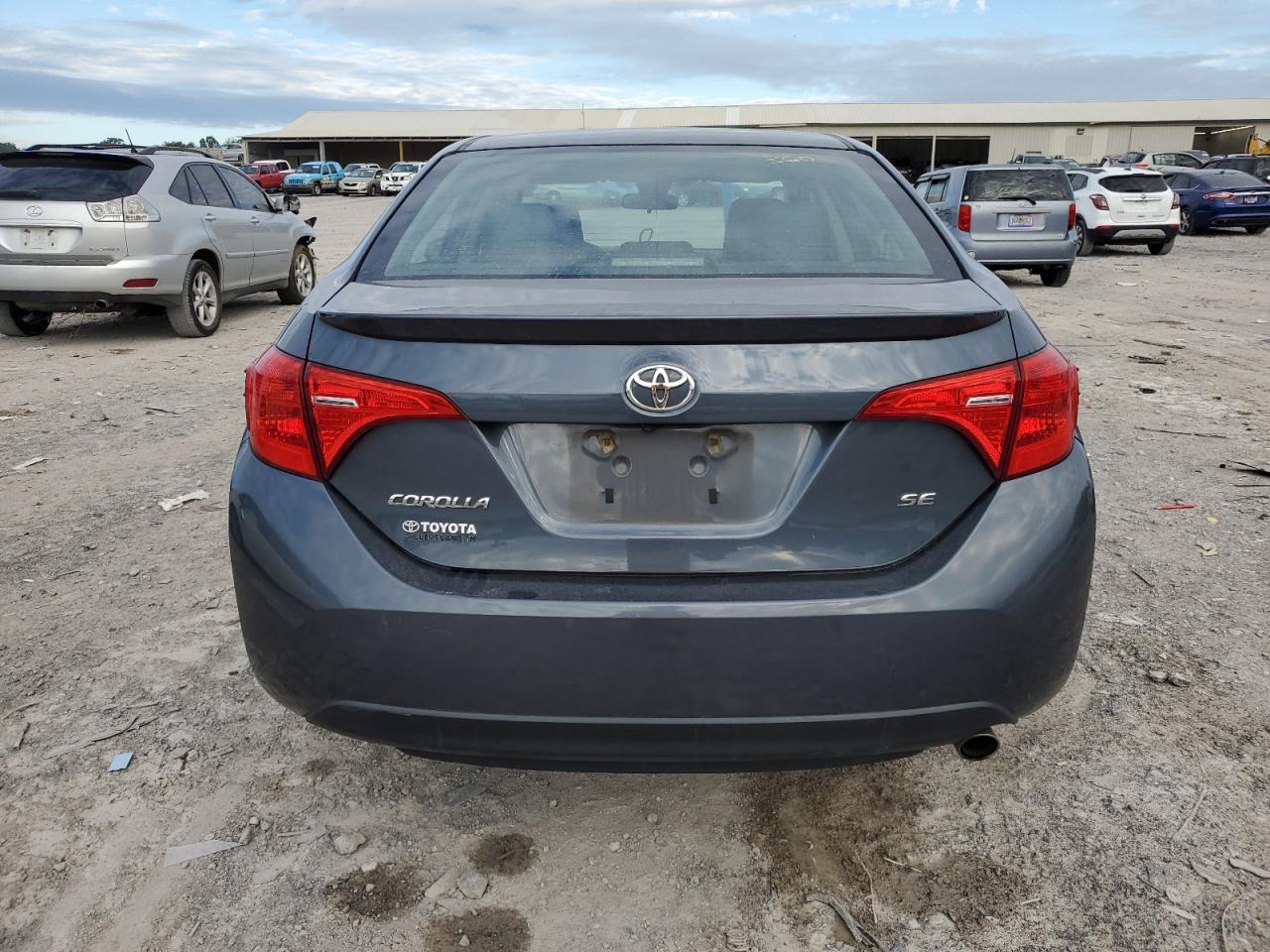 2017 TOYOTA COROLLA