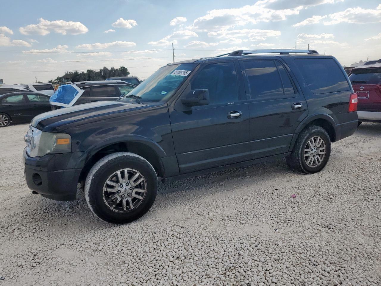 2013 FORD Expedition