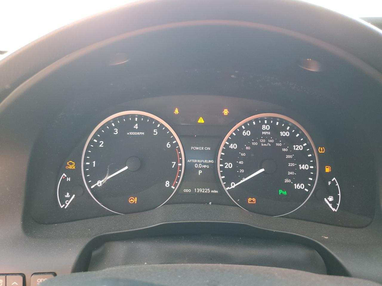 2019 LEXUS Es