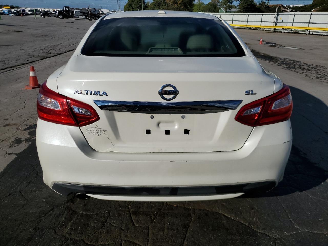 2016 NISSAN ALTIMA