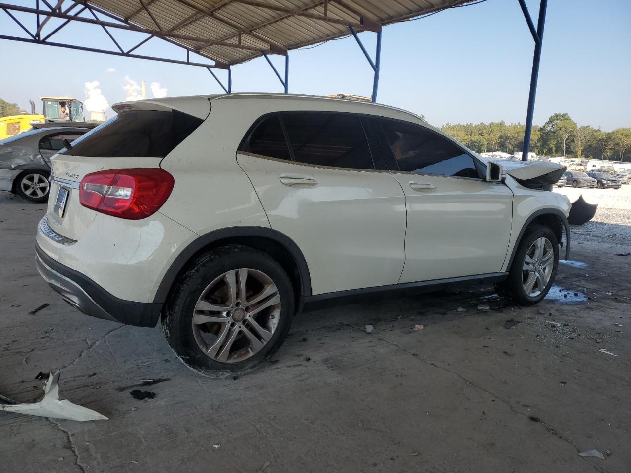 2016 MERCEDES-BENZ GLA-Class