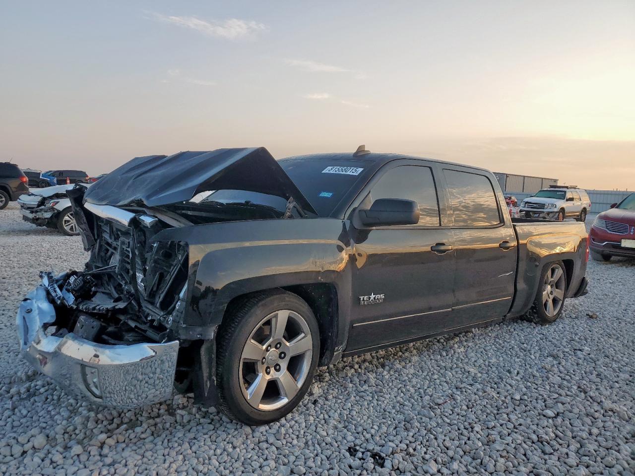2018 CHEVROLET Silverado
