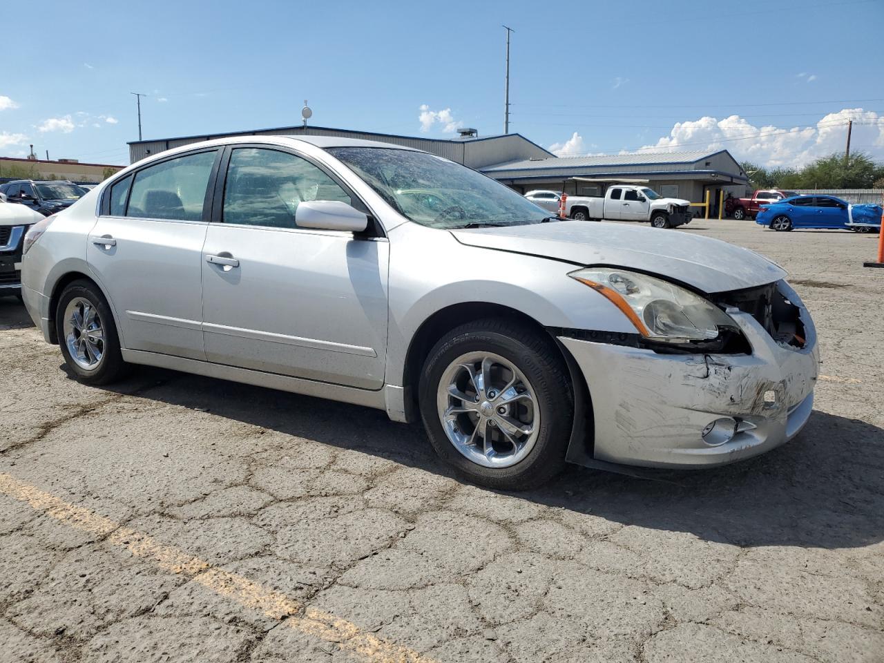 2012 NISSAN ALTIMA