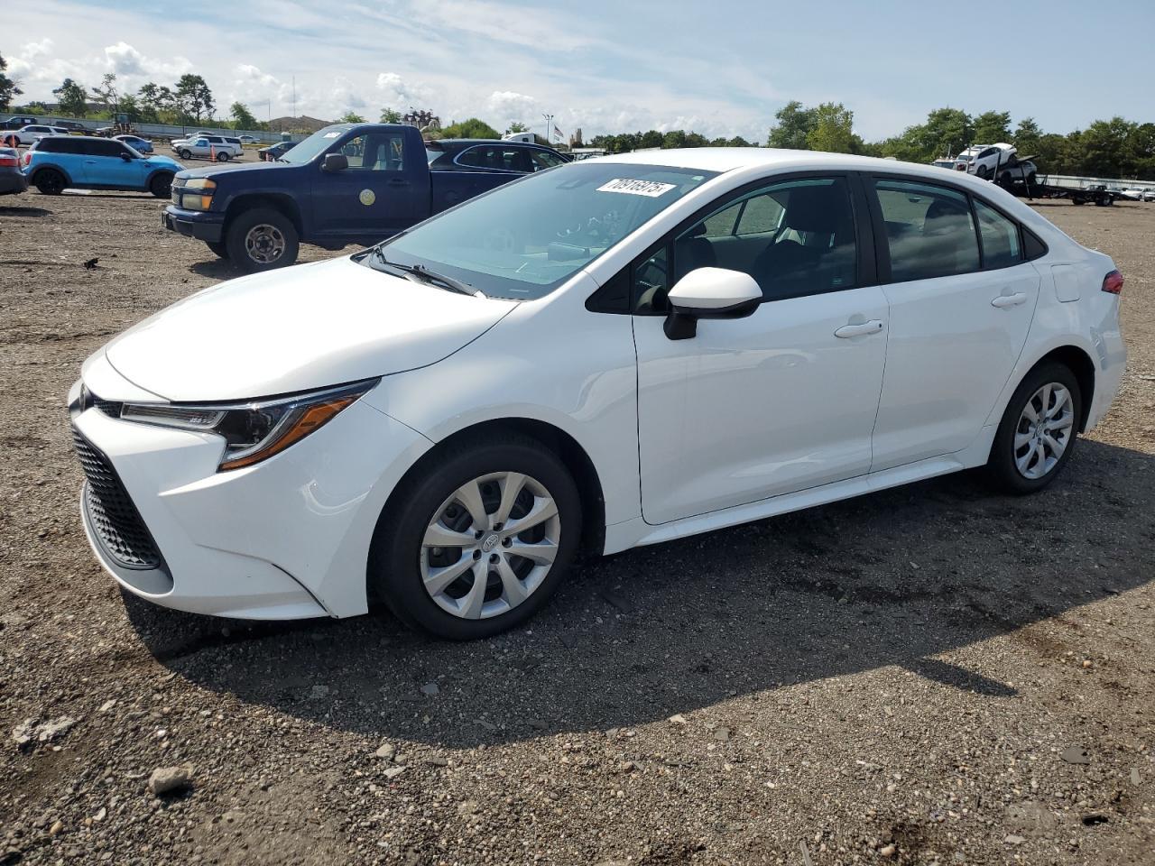 2022 TOYOTA COROLLA