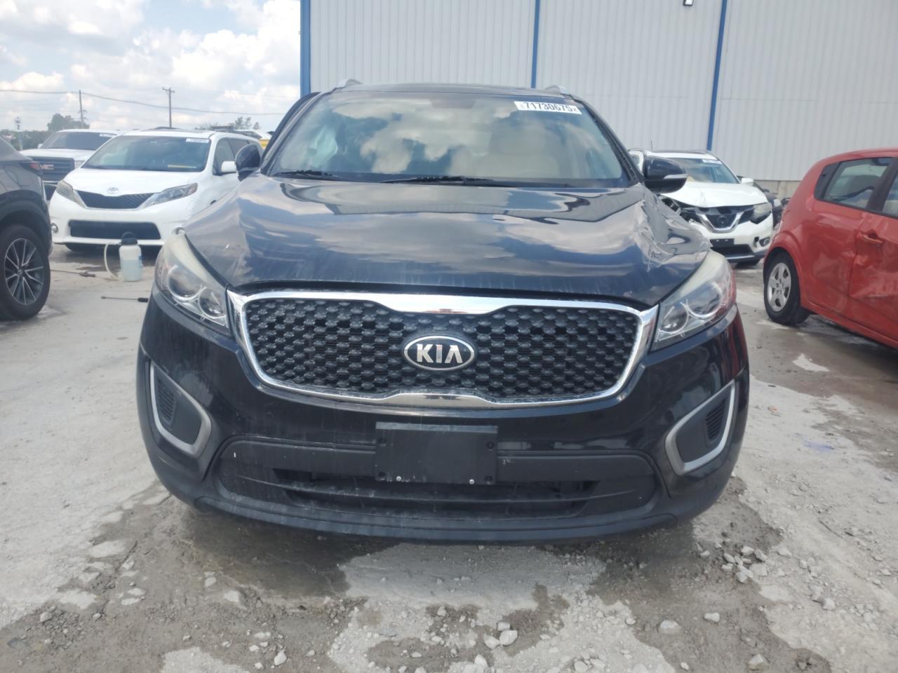 2017 KIA SORENTO
