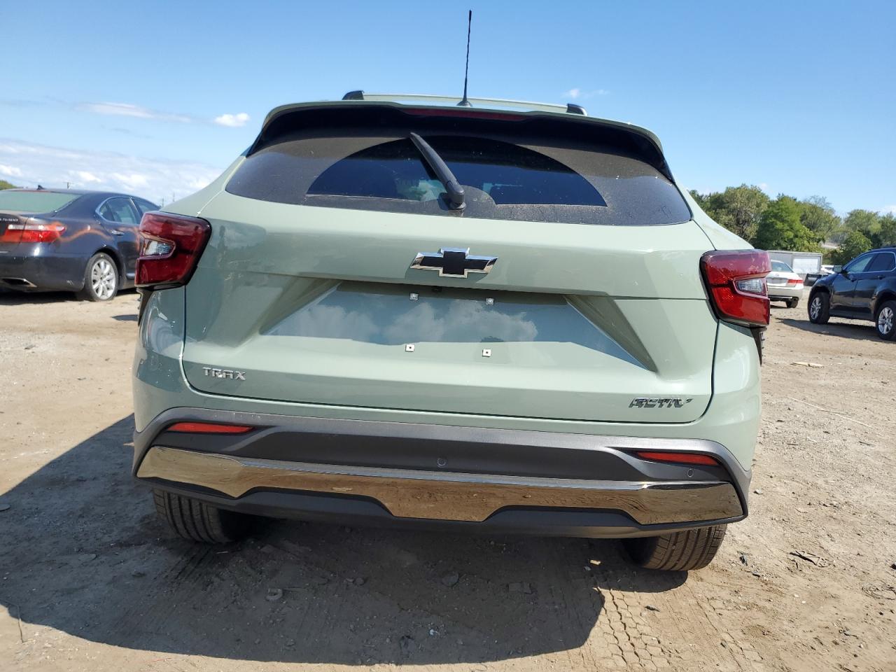 2025 CHEVROLET TRAX