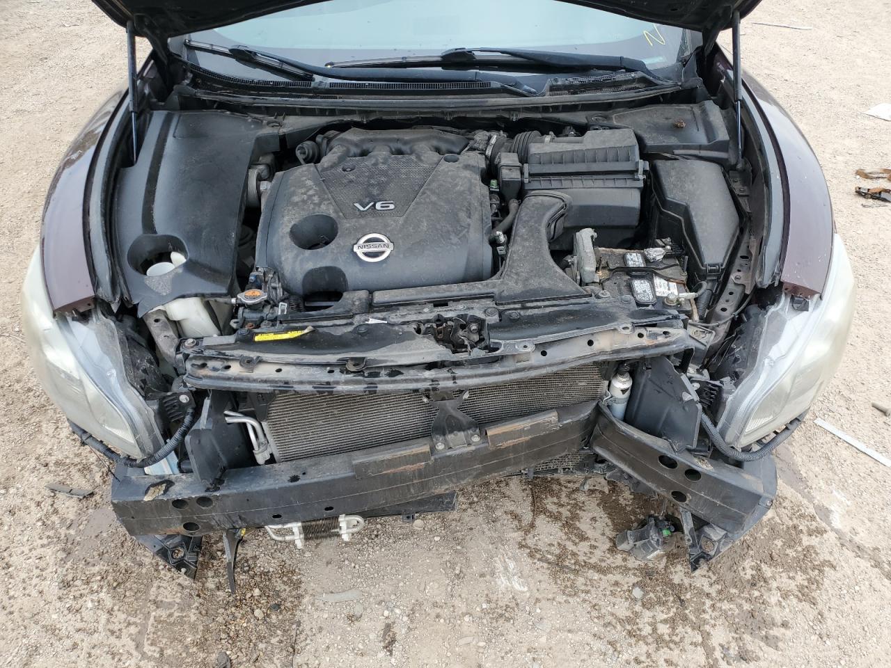 2014 NISSAN Maxima