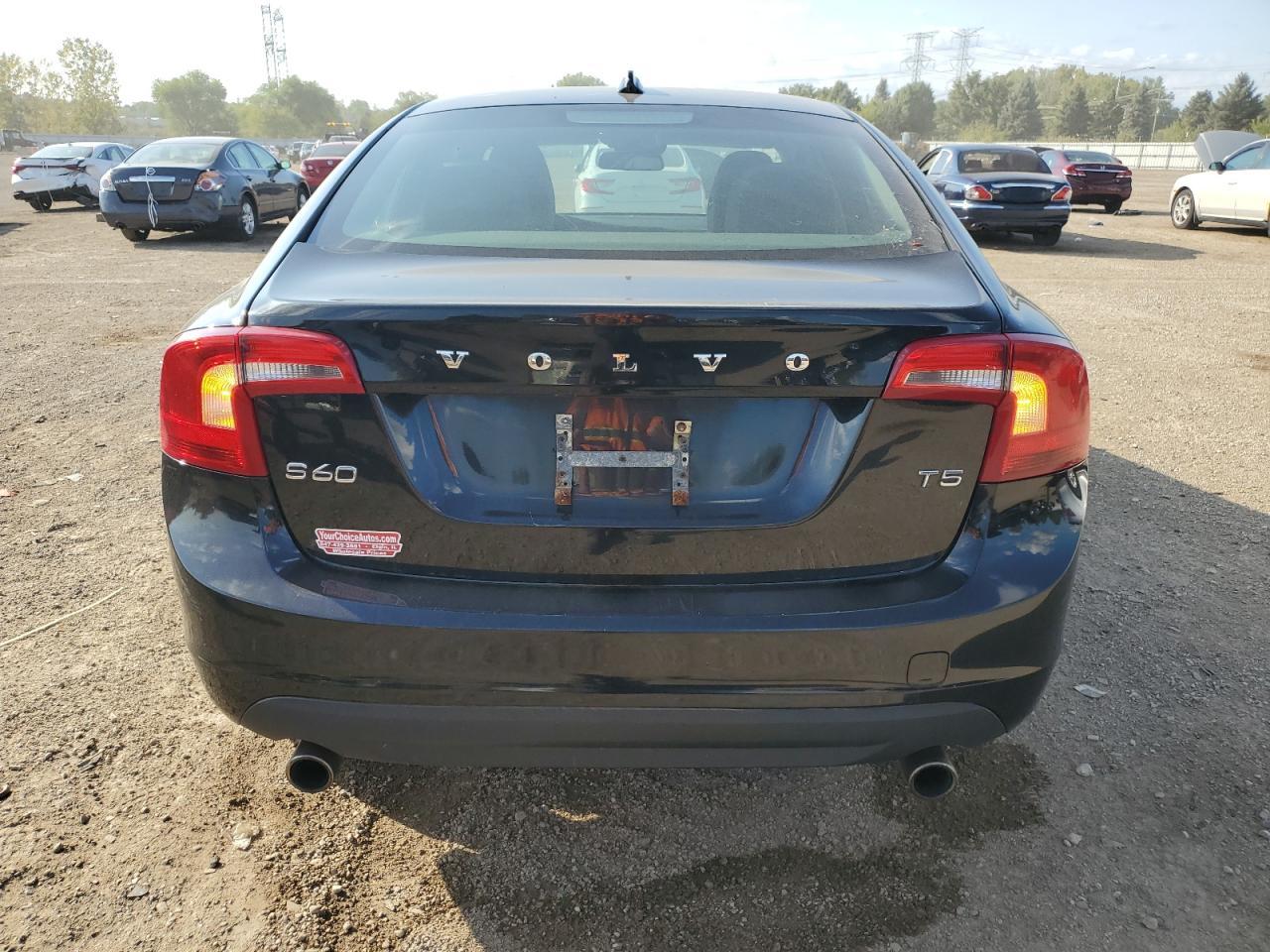 2013 VOLVO S60