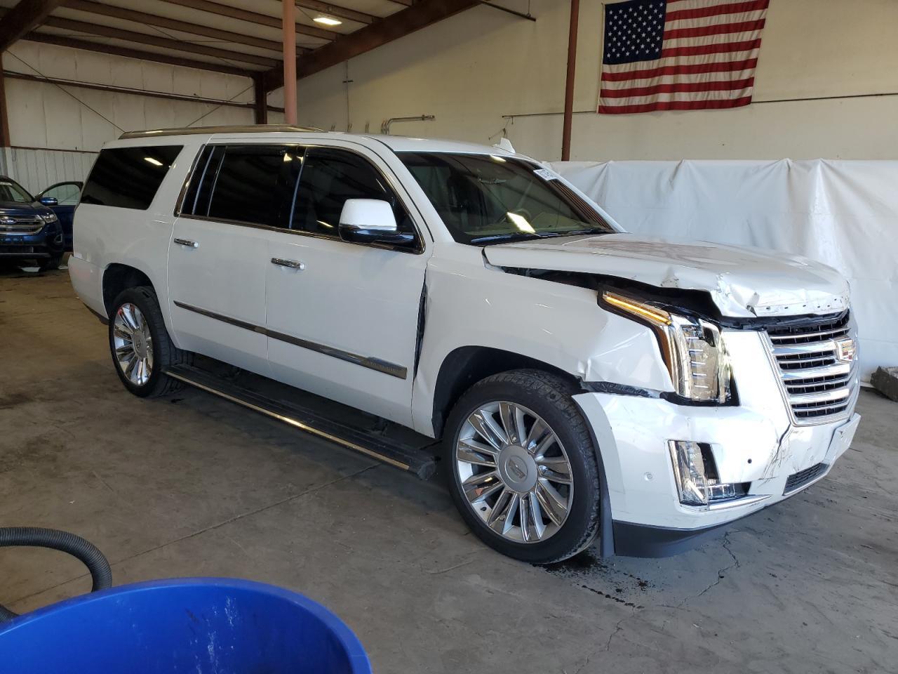 2018 CADILLAC ESCALADE
