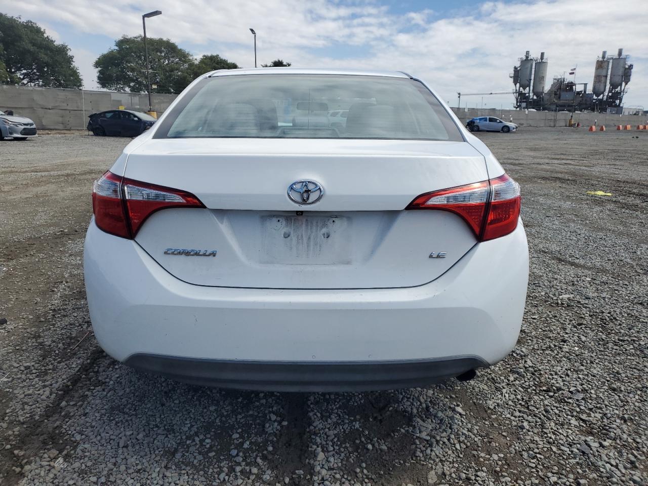 2015 TOYOTA COROLLA