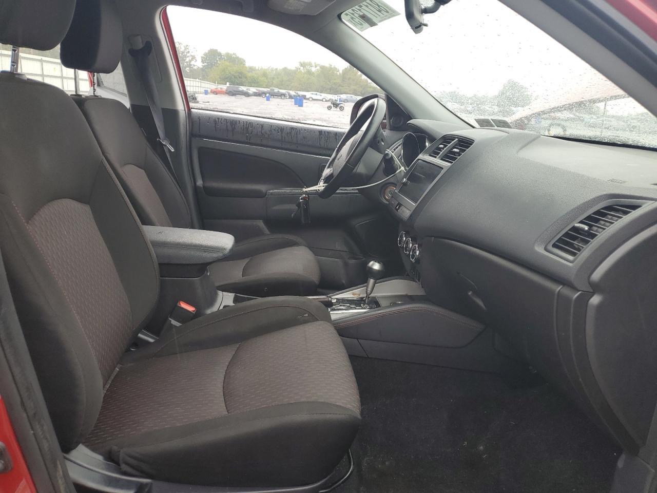 2019 MITSUBISHI Outlander Sport