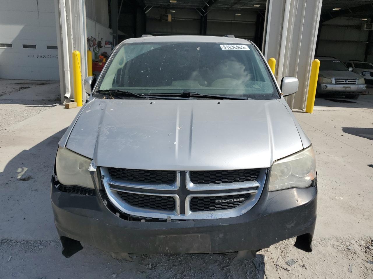 2011 DODGE GRAND CARAVAN