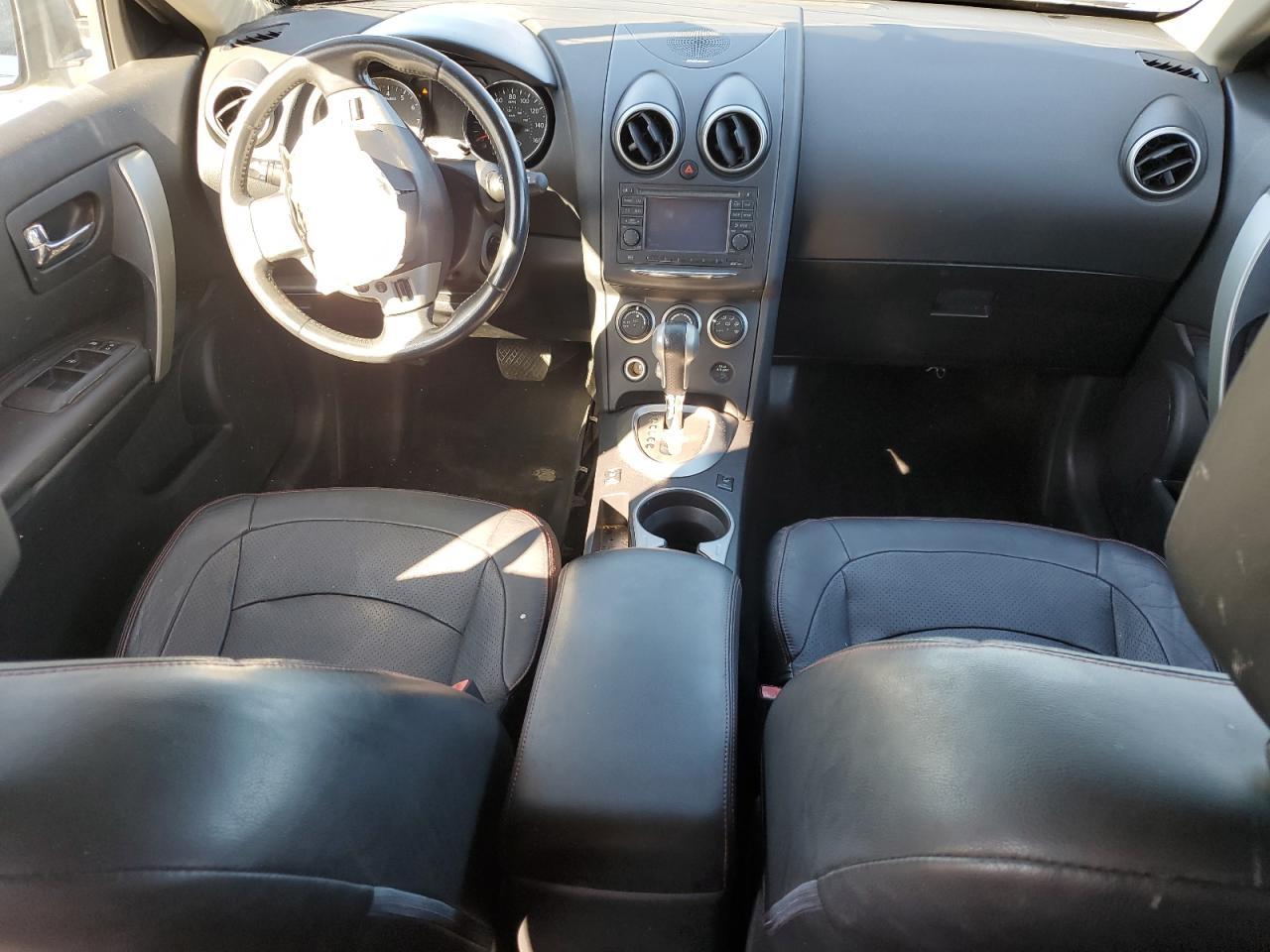2011 NISSAN ROGUE