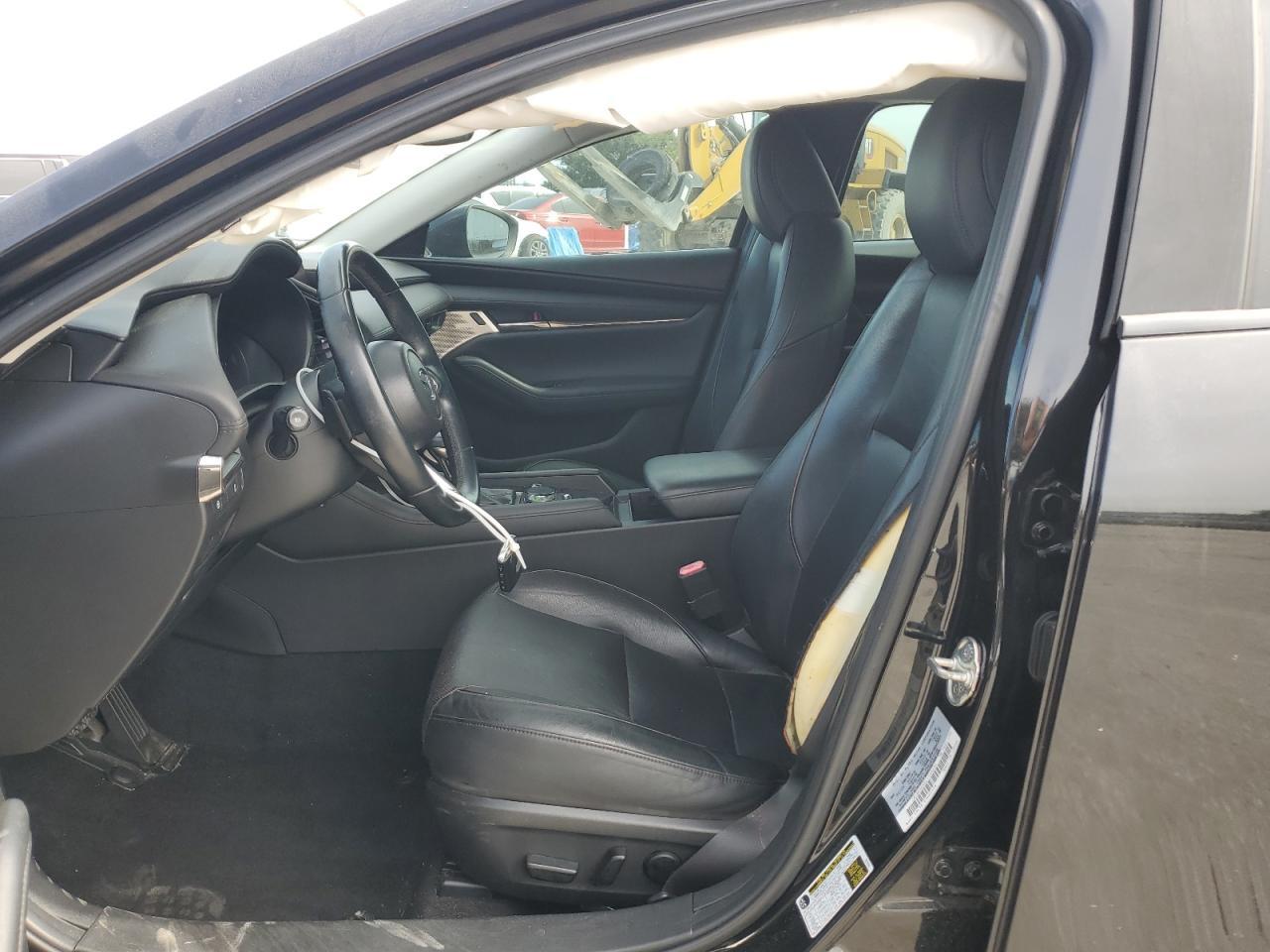 2020 MAZDA 3