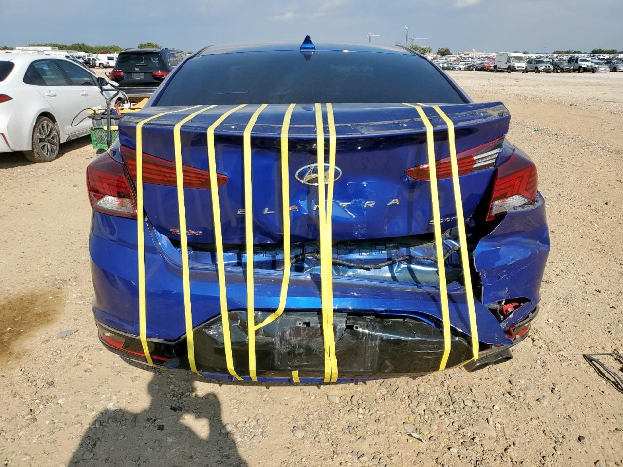 2020 HYUNDAI ELANTRA