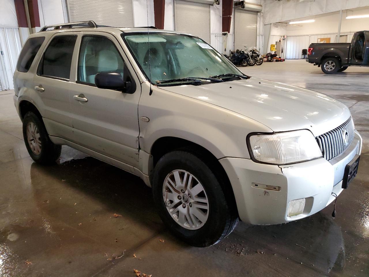 2005 MERCURY Mariner