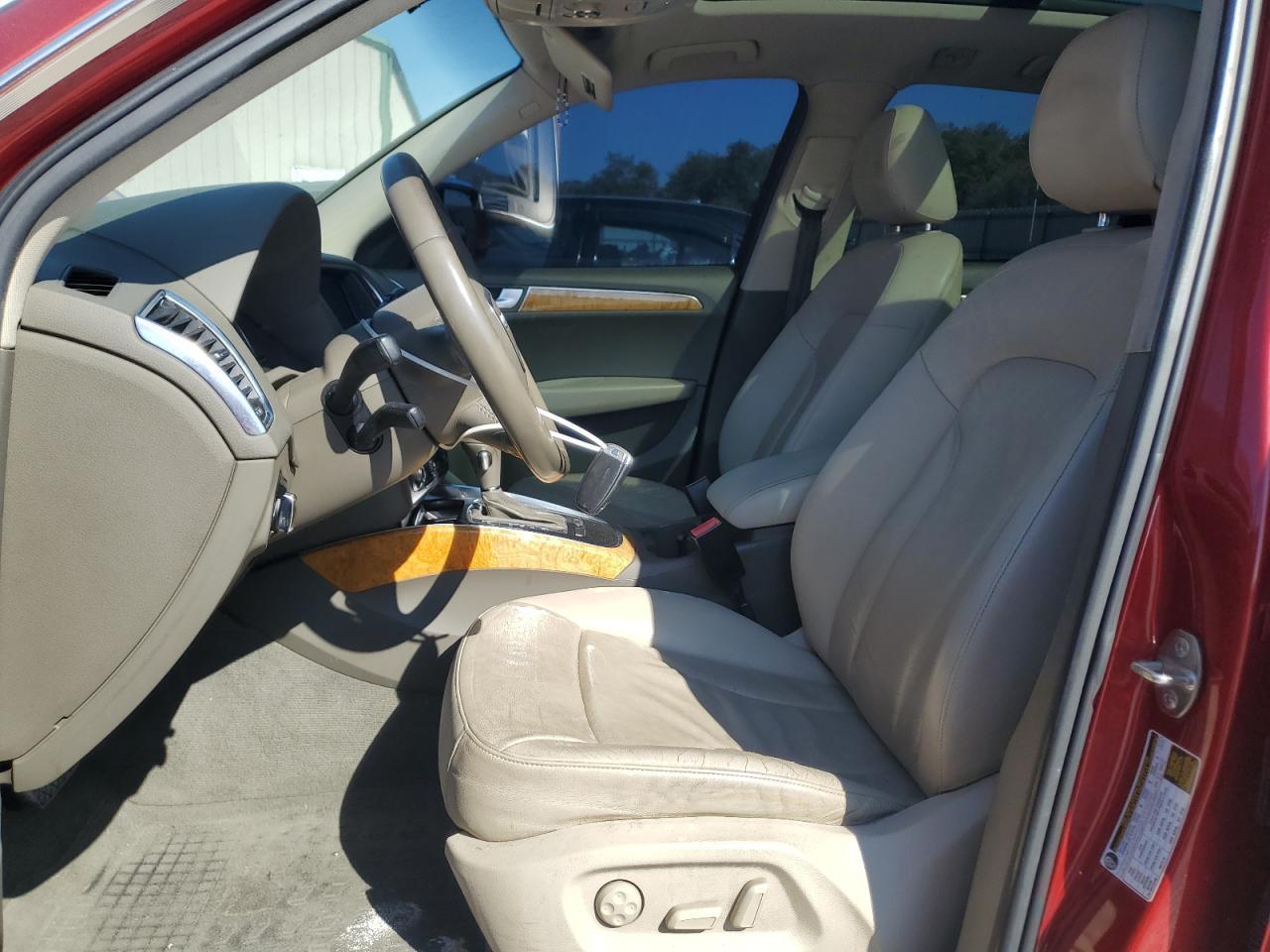 2009 AUDI Q5