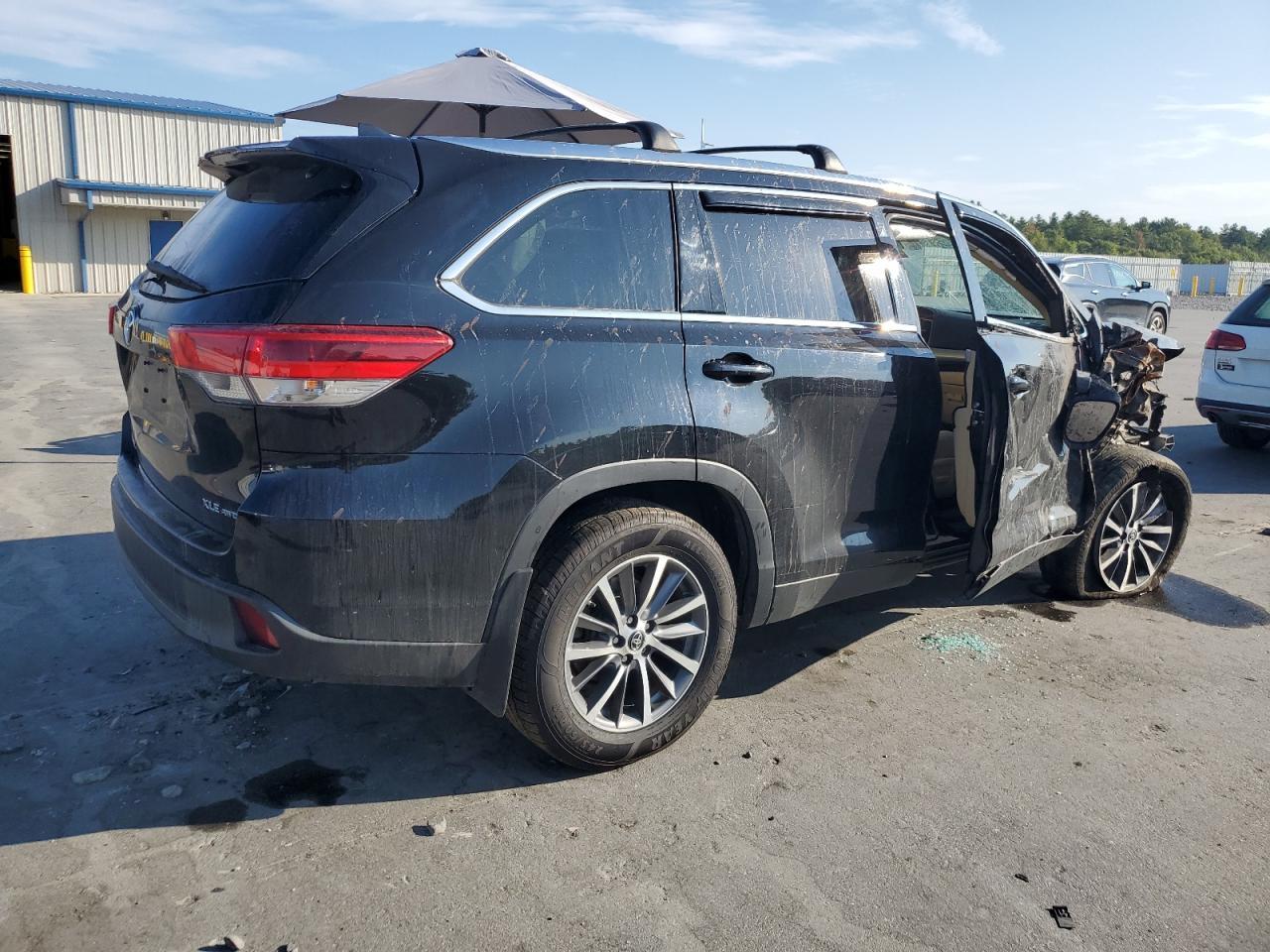 2019 TOYOTA HIGHLANDER
