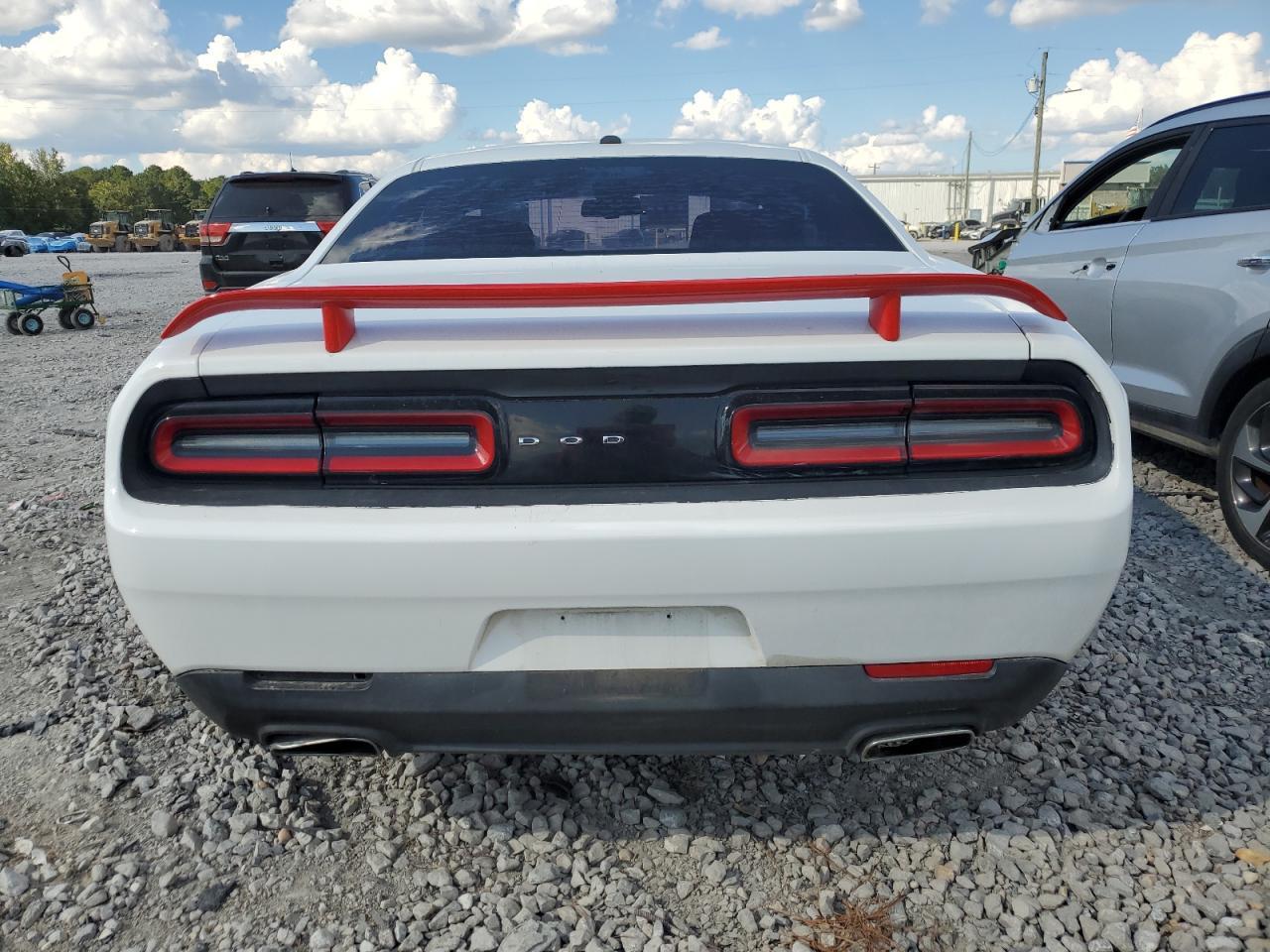 2016 DODGE Challenger