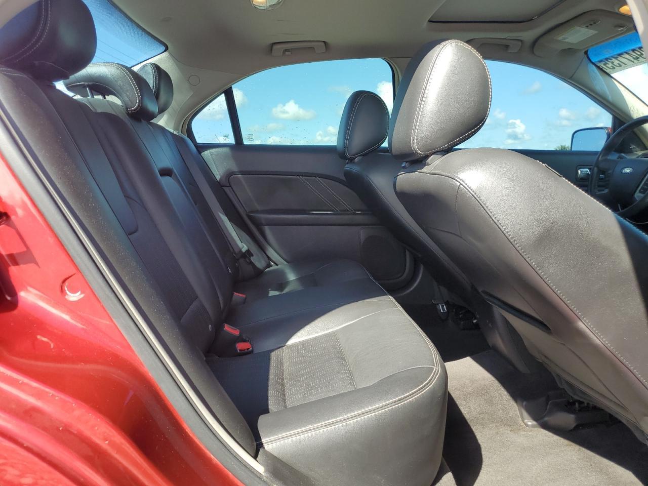 2011 FORD FUSION
