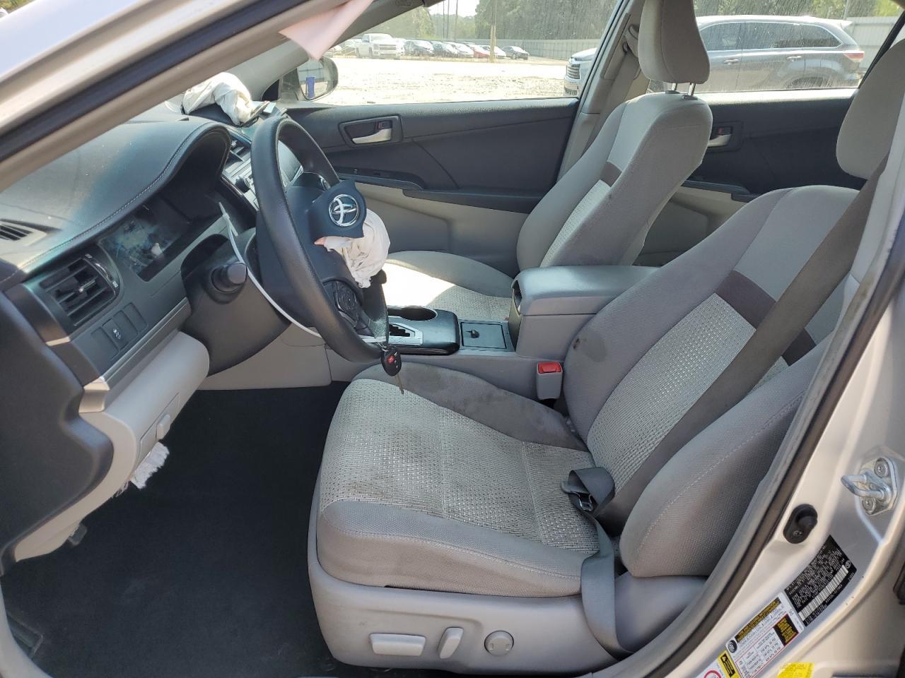 2012 TOYOTA CAMRY