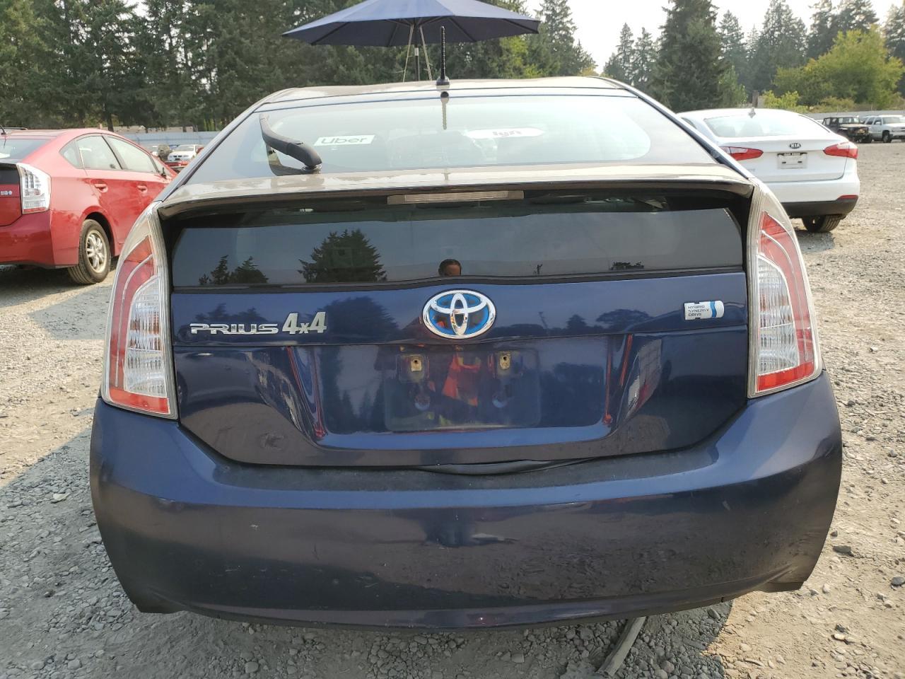 2013 TOYOTA PRIUS