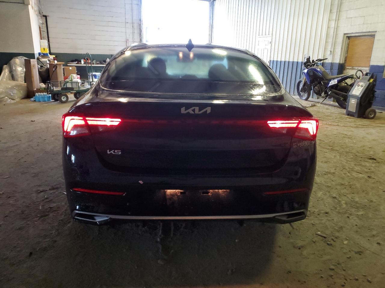 2023 KIA K5